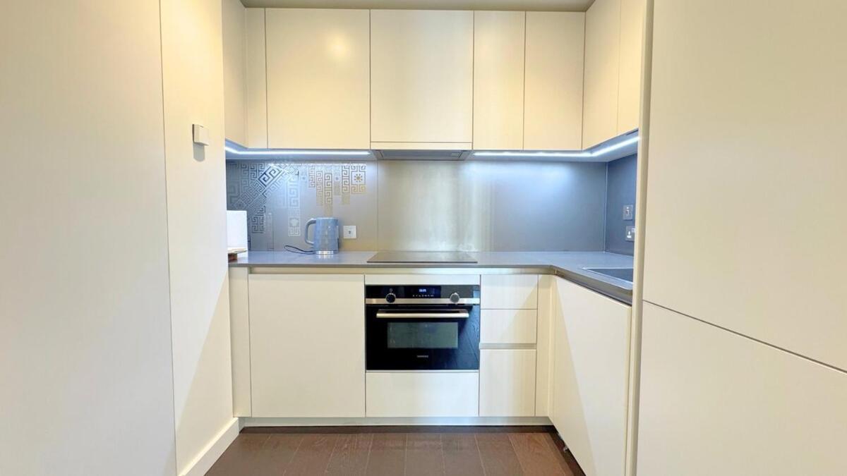 2 Bed Versace In Damac Tower *