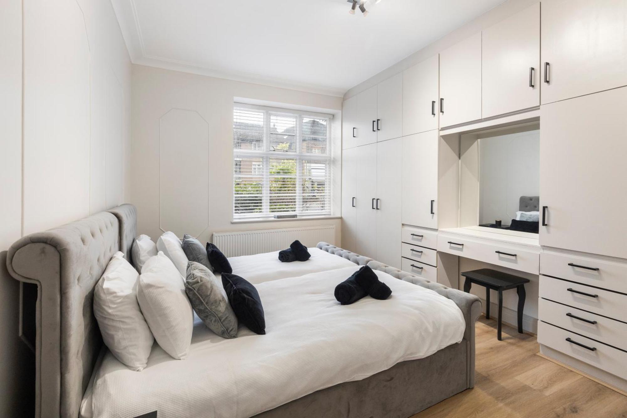 Cozy And Spacious Full Size Flat Apartment London