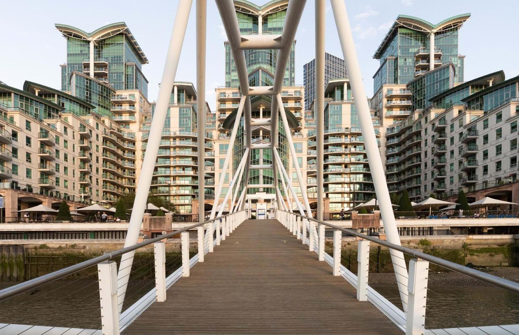 River View Eye Vauxhall 2 Bedroom * London