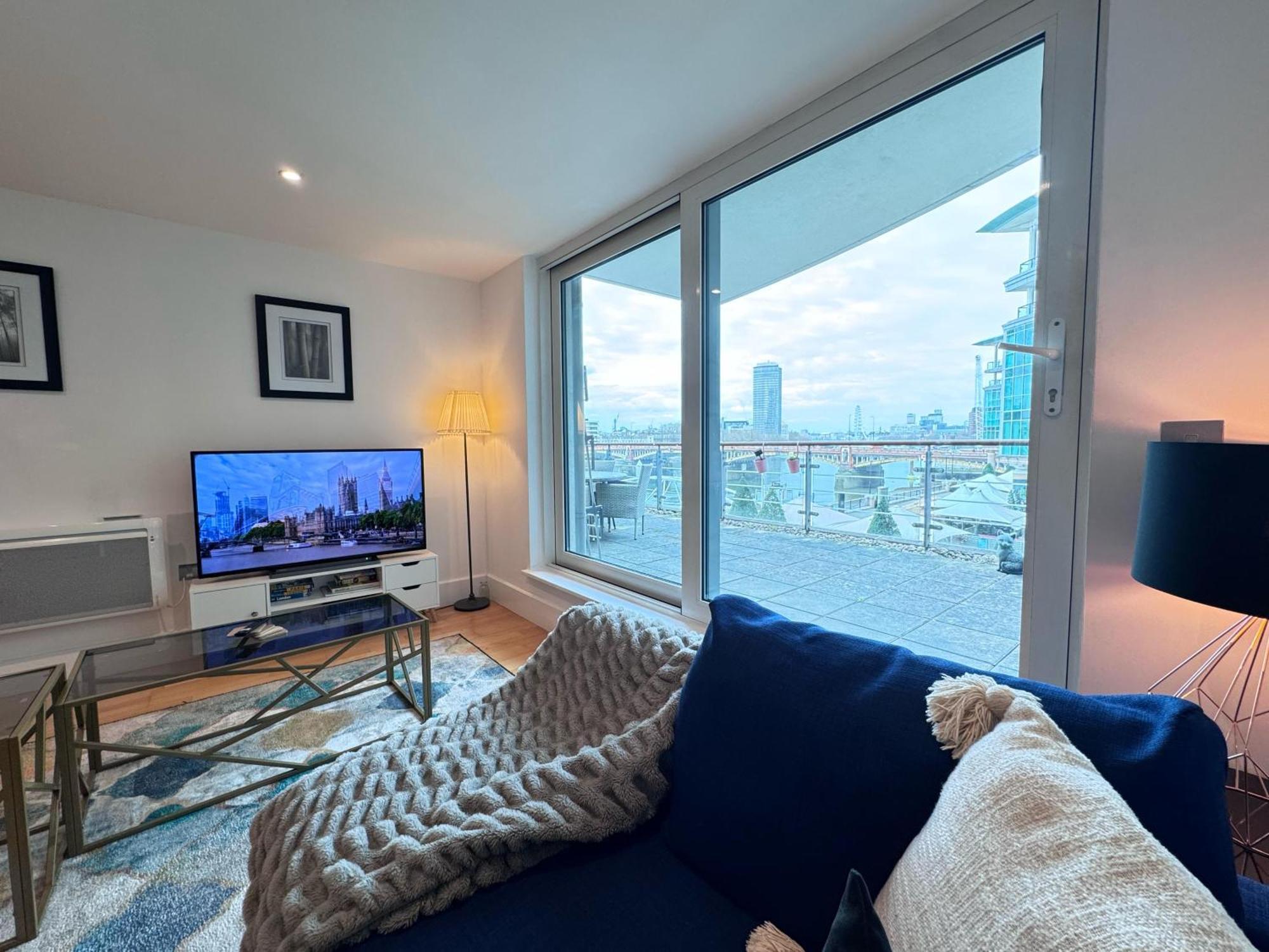 Apartment River View Eye Vauxhall 2 Bedroom London