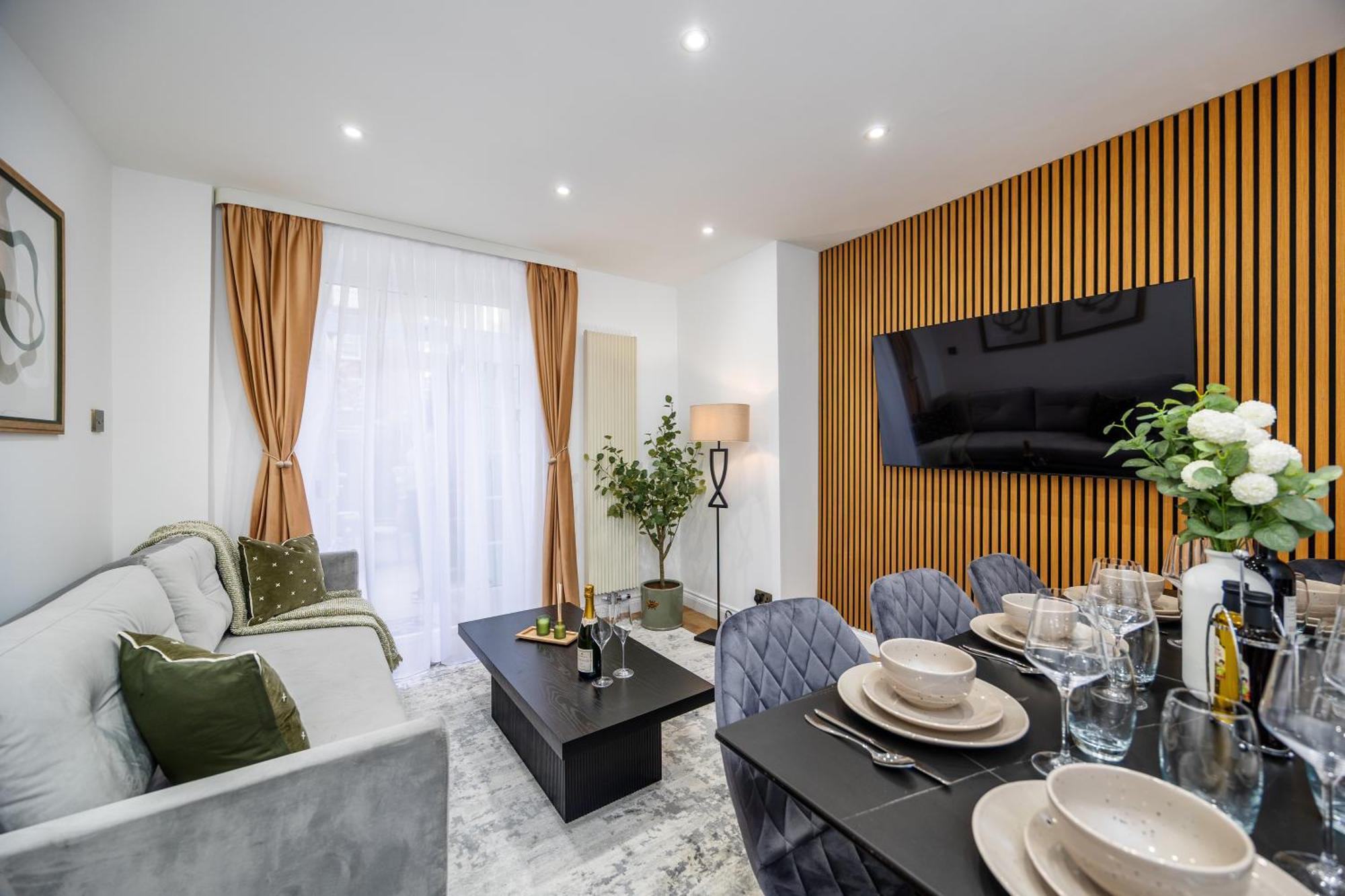 Apartment Modern 4 Bed Flat Prime Location