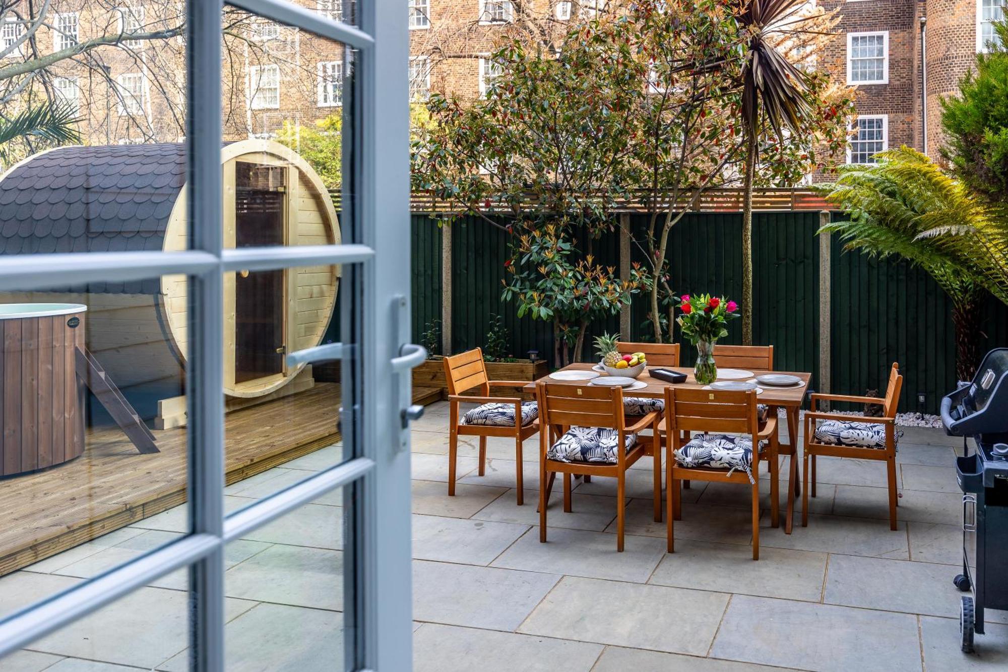 Apartment Modern 4 Bed Flat Prime Location