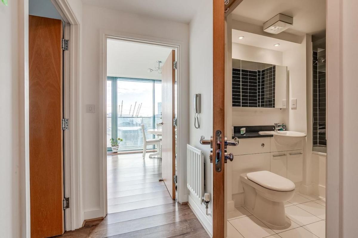 Apartment 1br Riverside Stunning Thames View Near O2