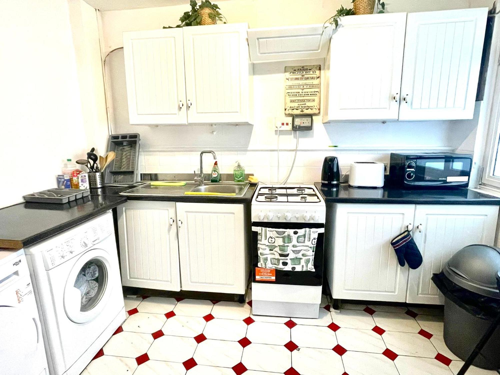 Cozy In 1 Stop To Liverpool Street London