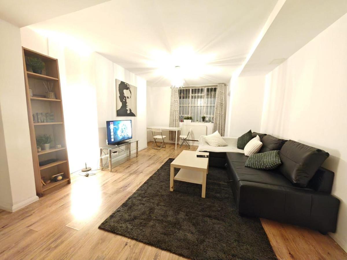 Cozy Flat Near Hyde Park Apartment London