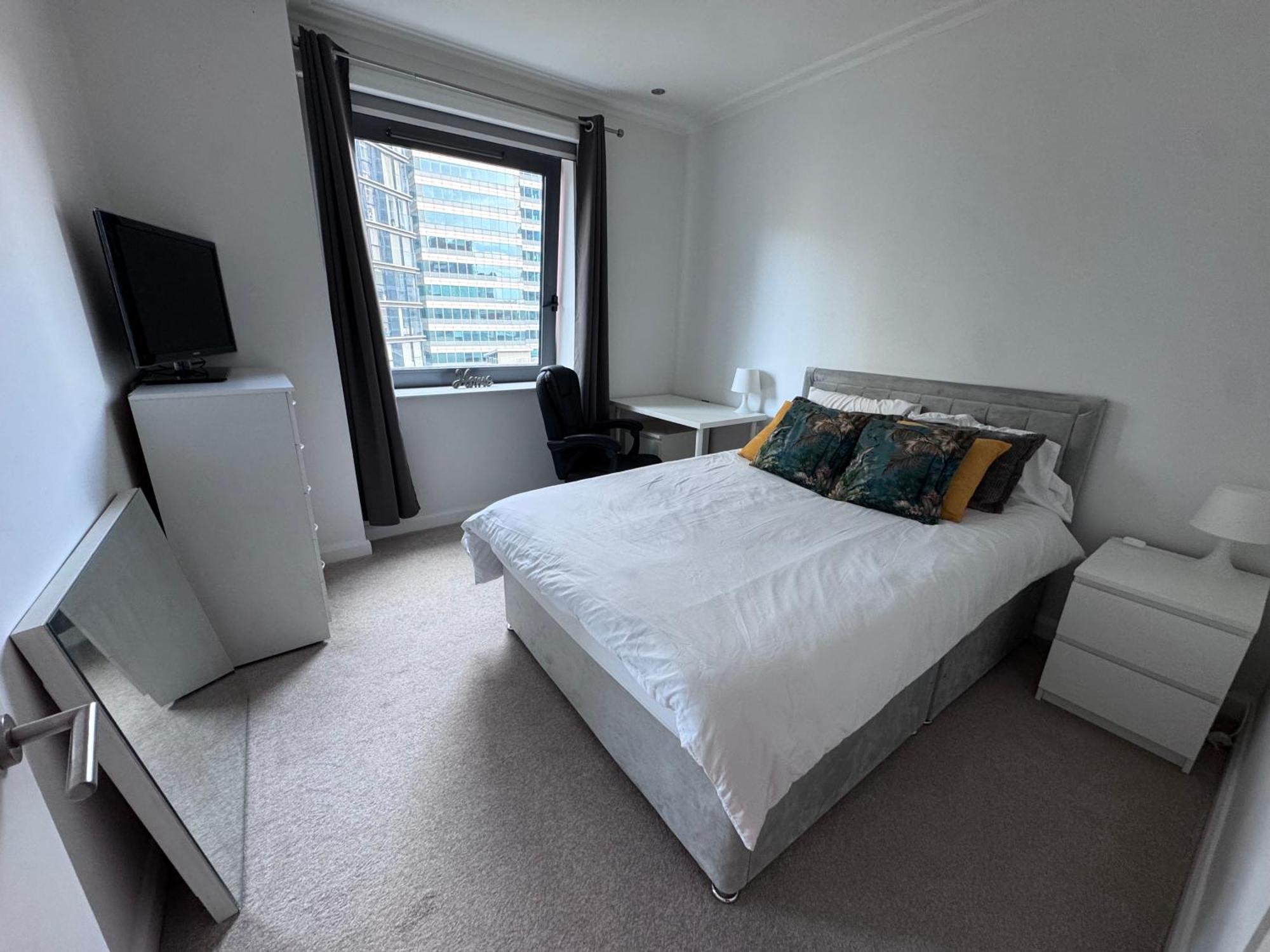 Spare In All-female 2-bedroom Flat-female Only! Guest house