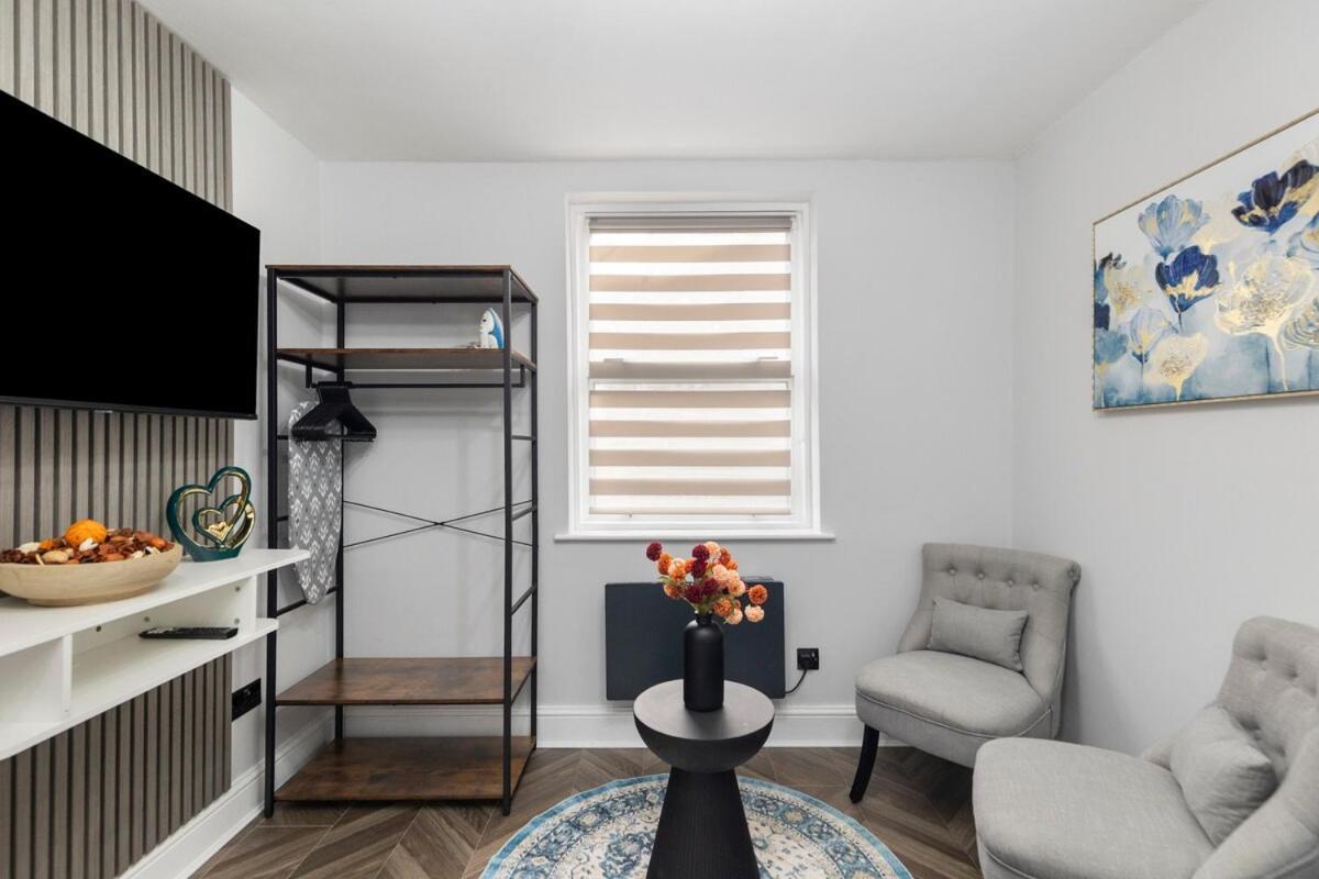 Cosy Gem Next Transport Easy Access To * London