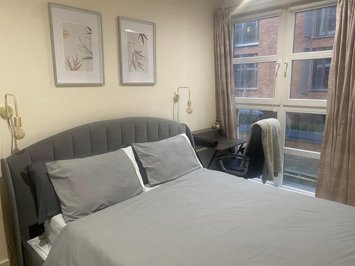 Apartment Flat For Shopping Big Ben River Thames *