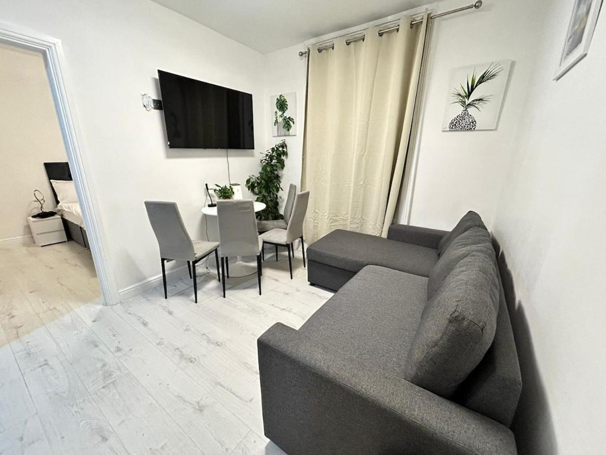 Apartment One Bedroom Flat Victoria *
