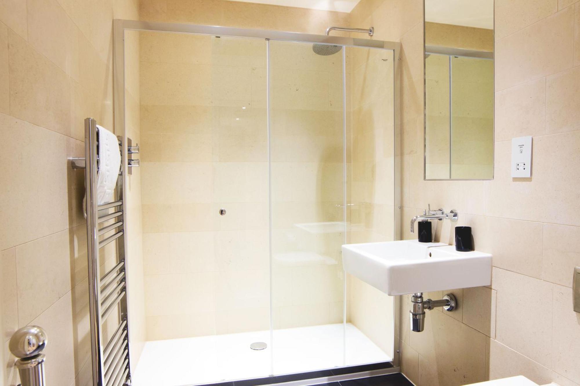 Apartment Waterloo - Modern & Spacious Near Waterloo Station *
