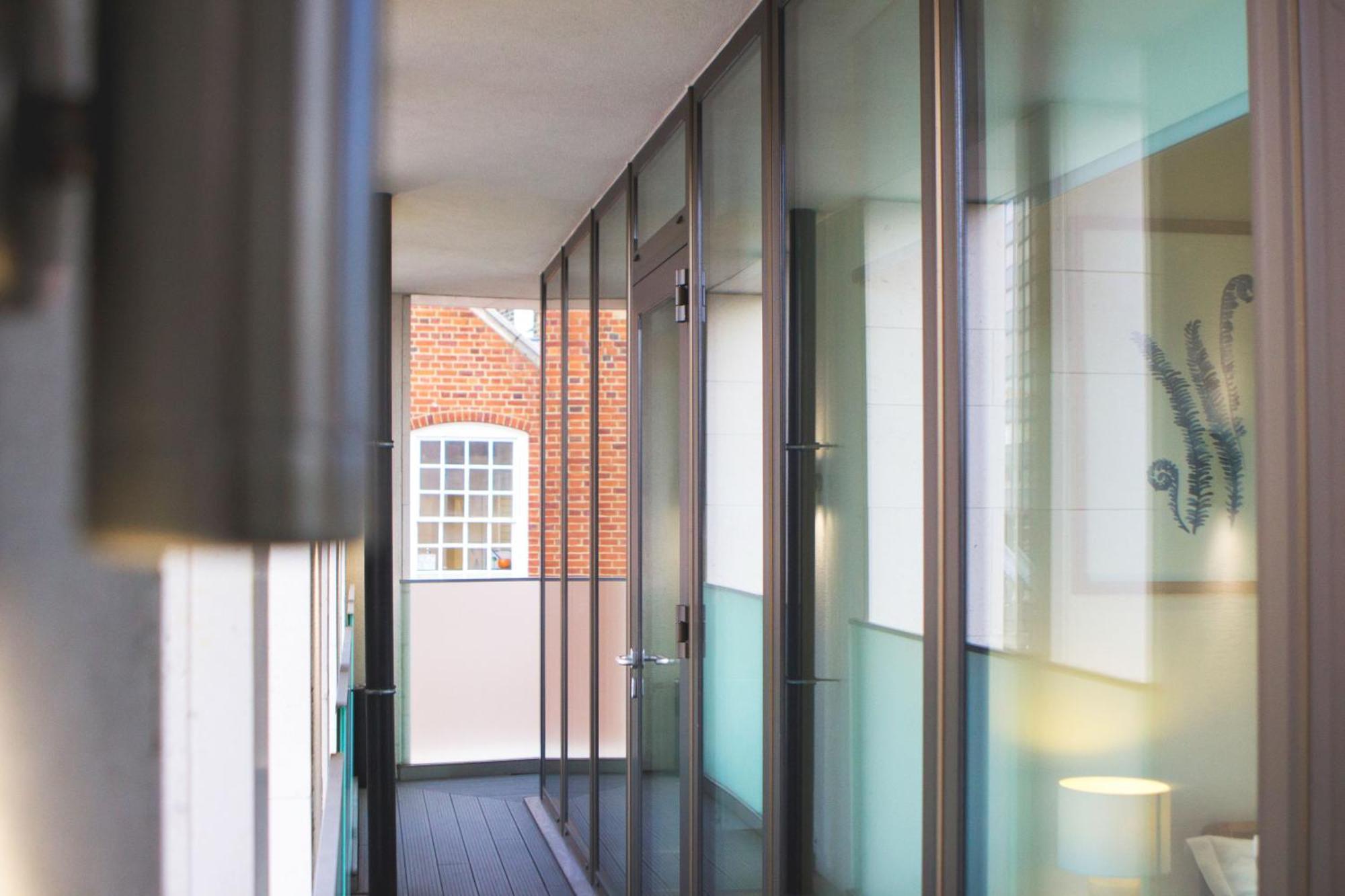 Waterloo - Modern & Spacious Near Waterloo Station Apartment *