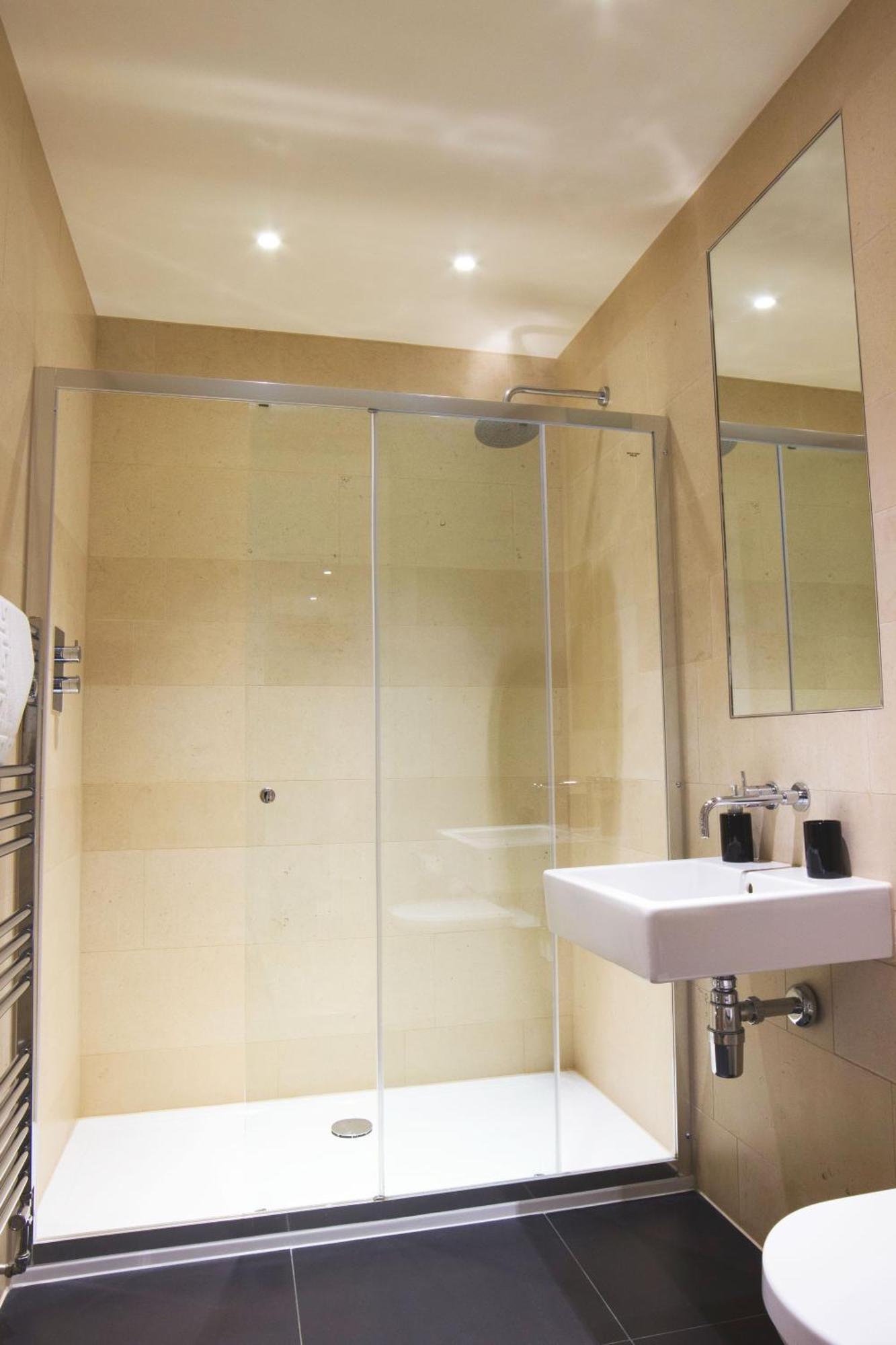 Apartment Waterloo - Modern & Spacious Near Waterloo Station
