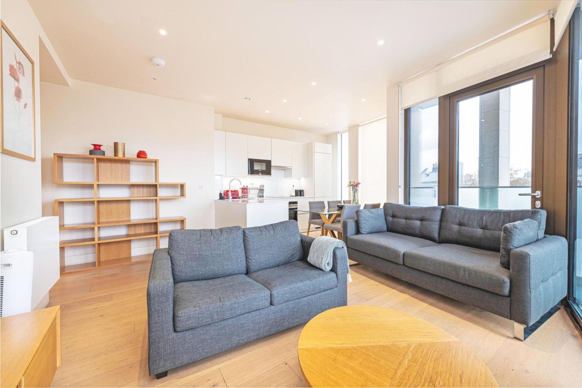 Waterloo - Modern & Spacious Near Waterloo Station Apartment London
