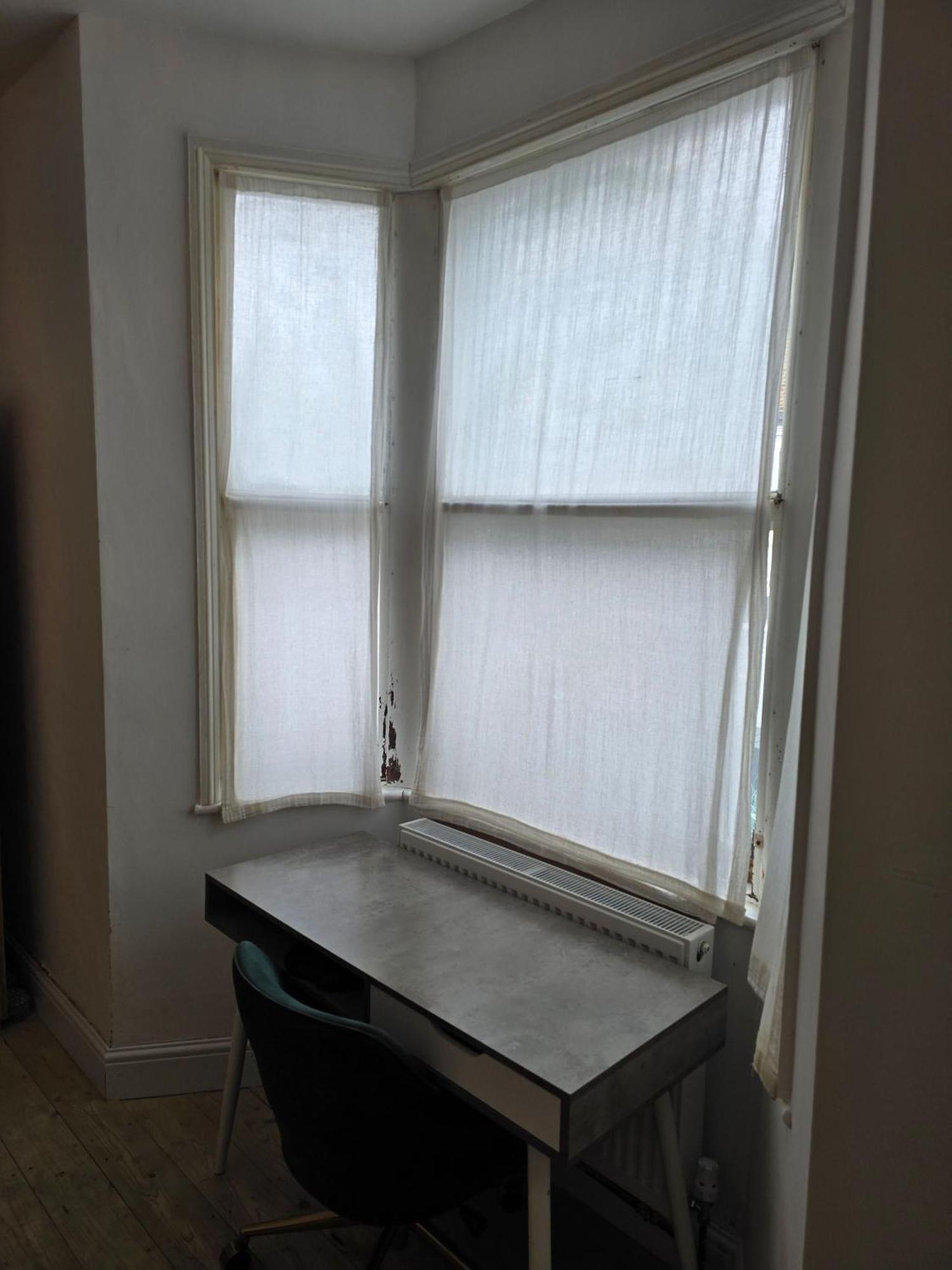 Guest house In Guest - Ground Floor Two Bedroom Flat London