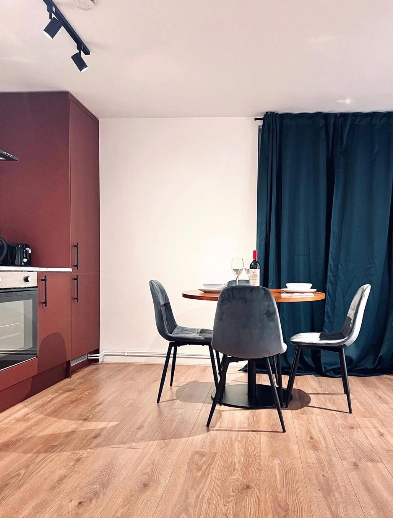 Spacious One Bedroom In Camden Town Apartment