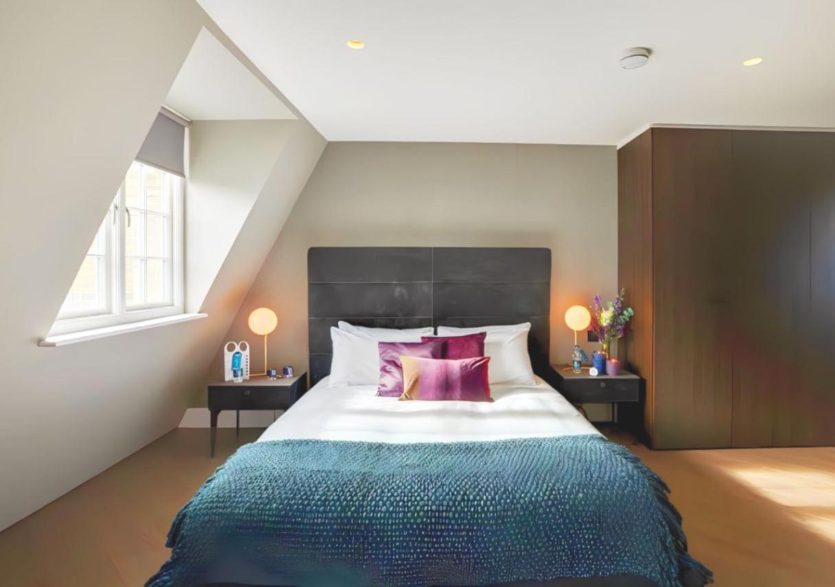 Appartement Soho Living - Elegant In The Heart Of Theatreland Londen