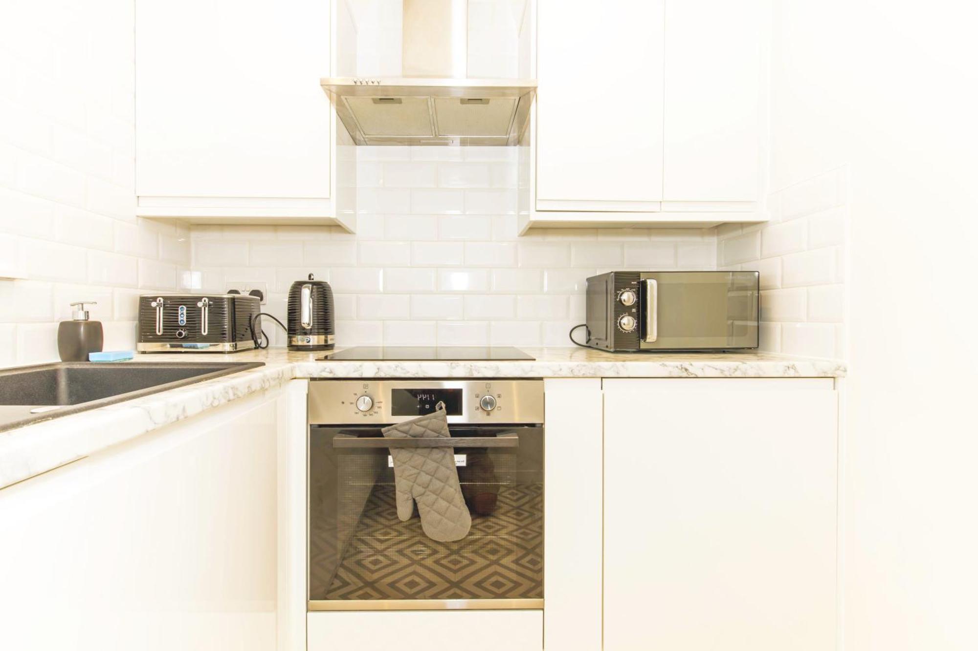 Soho Living - Elegant Near Carnaby Street And Oxford Street Apartment *