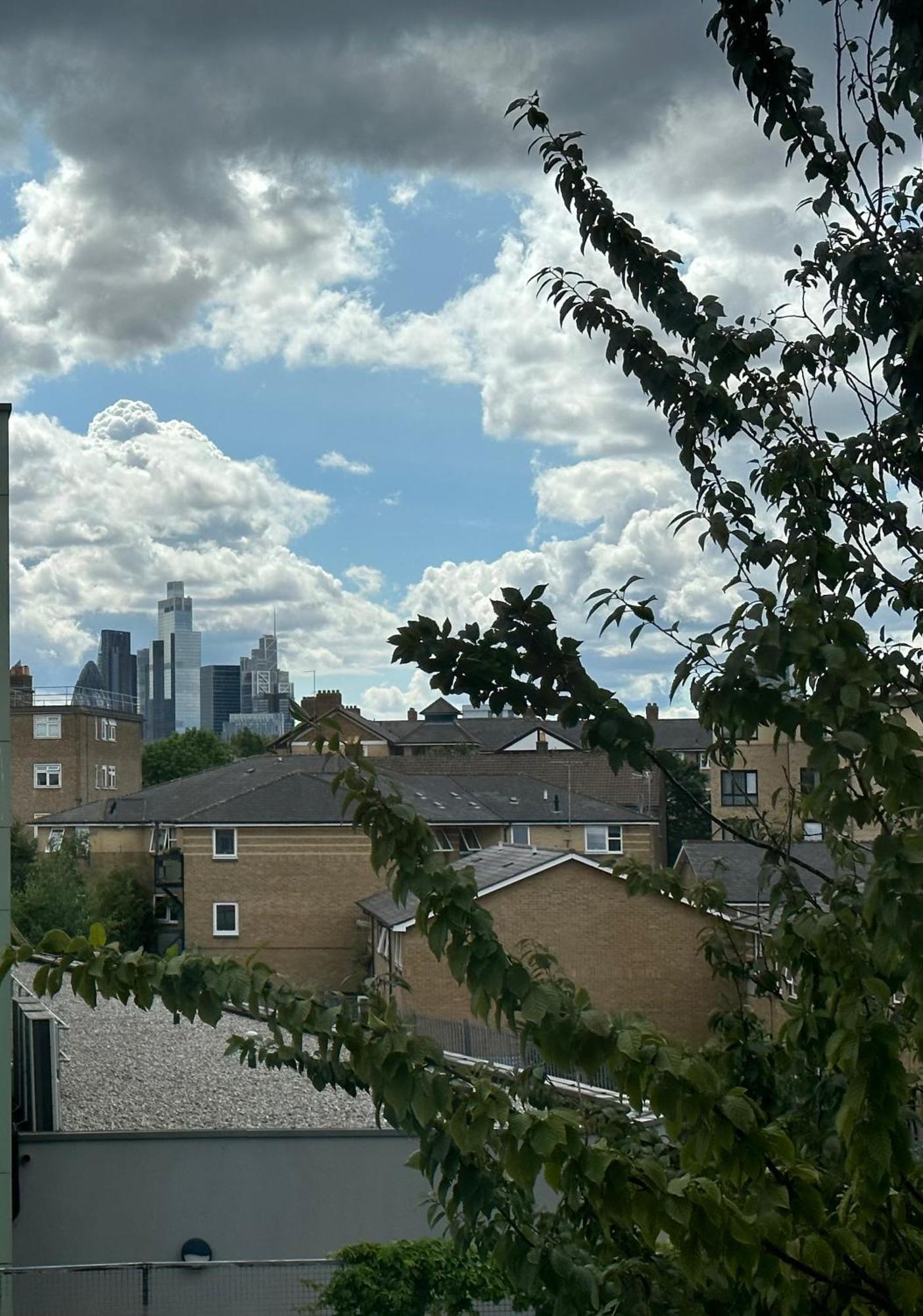 Apartment Budget Bethnal Two Bedroom Flat London