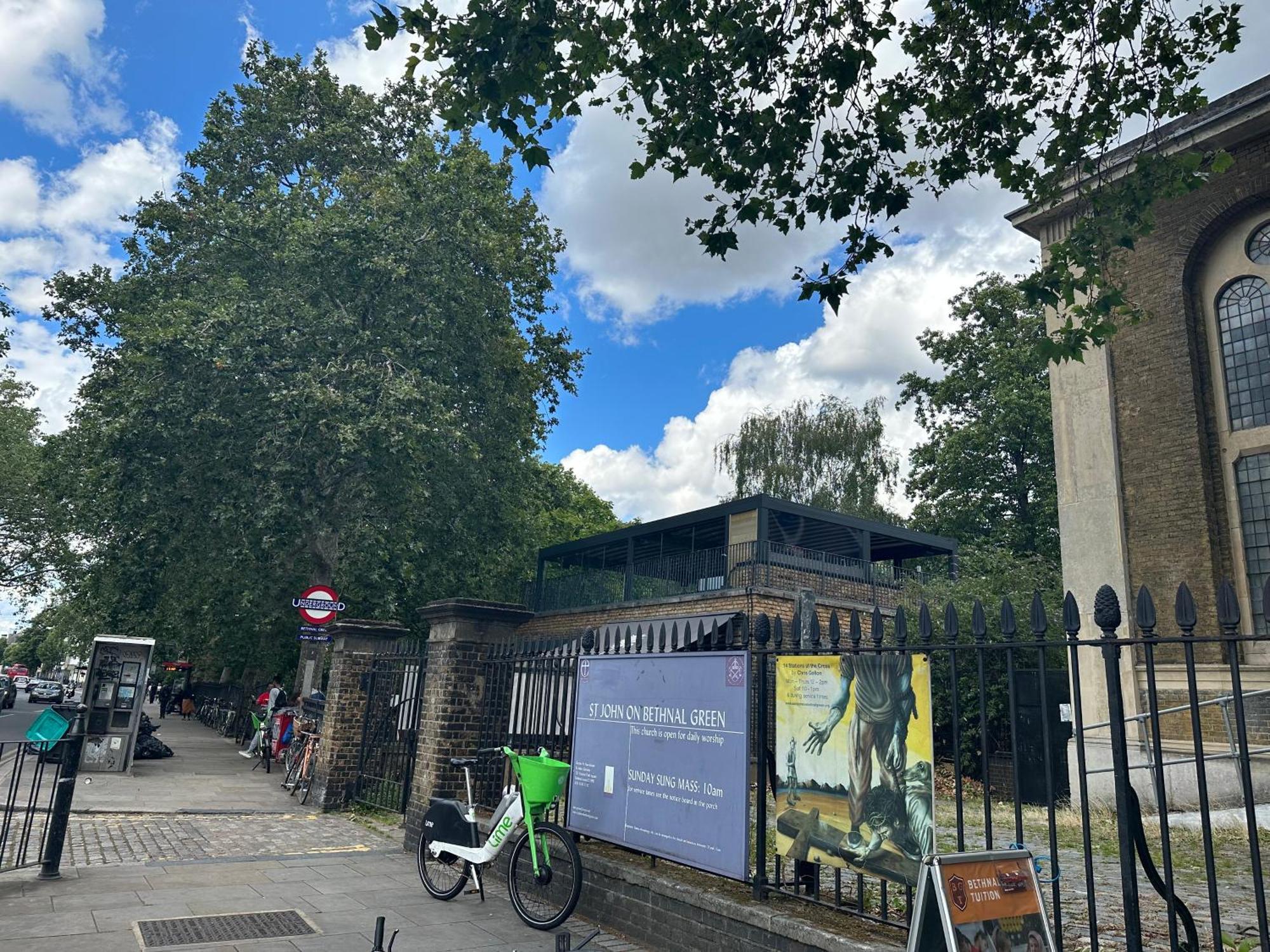 Budget Bethnal Two Bedroom Flat *