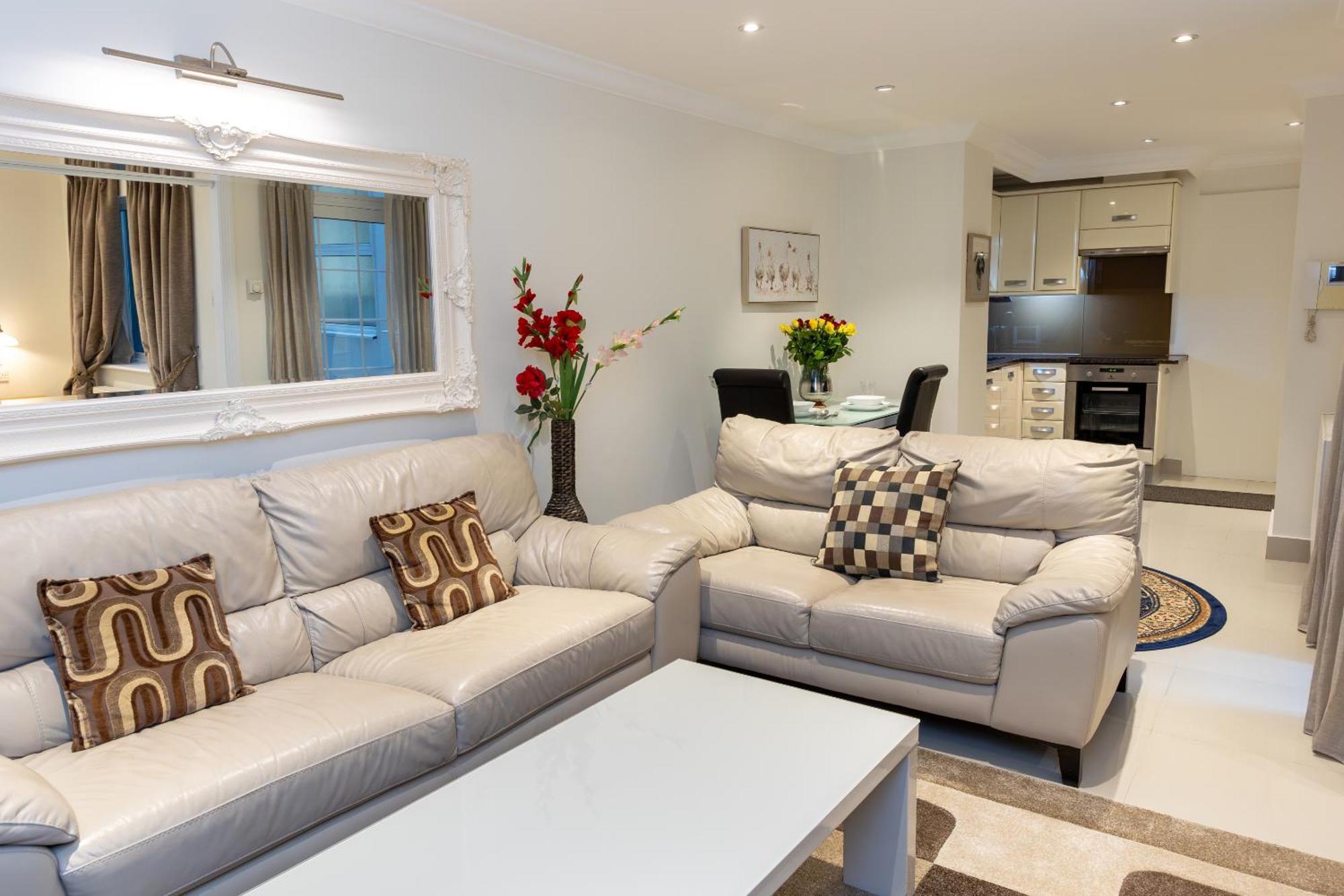 Apartment Marylebone Village London