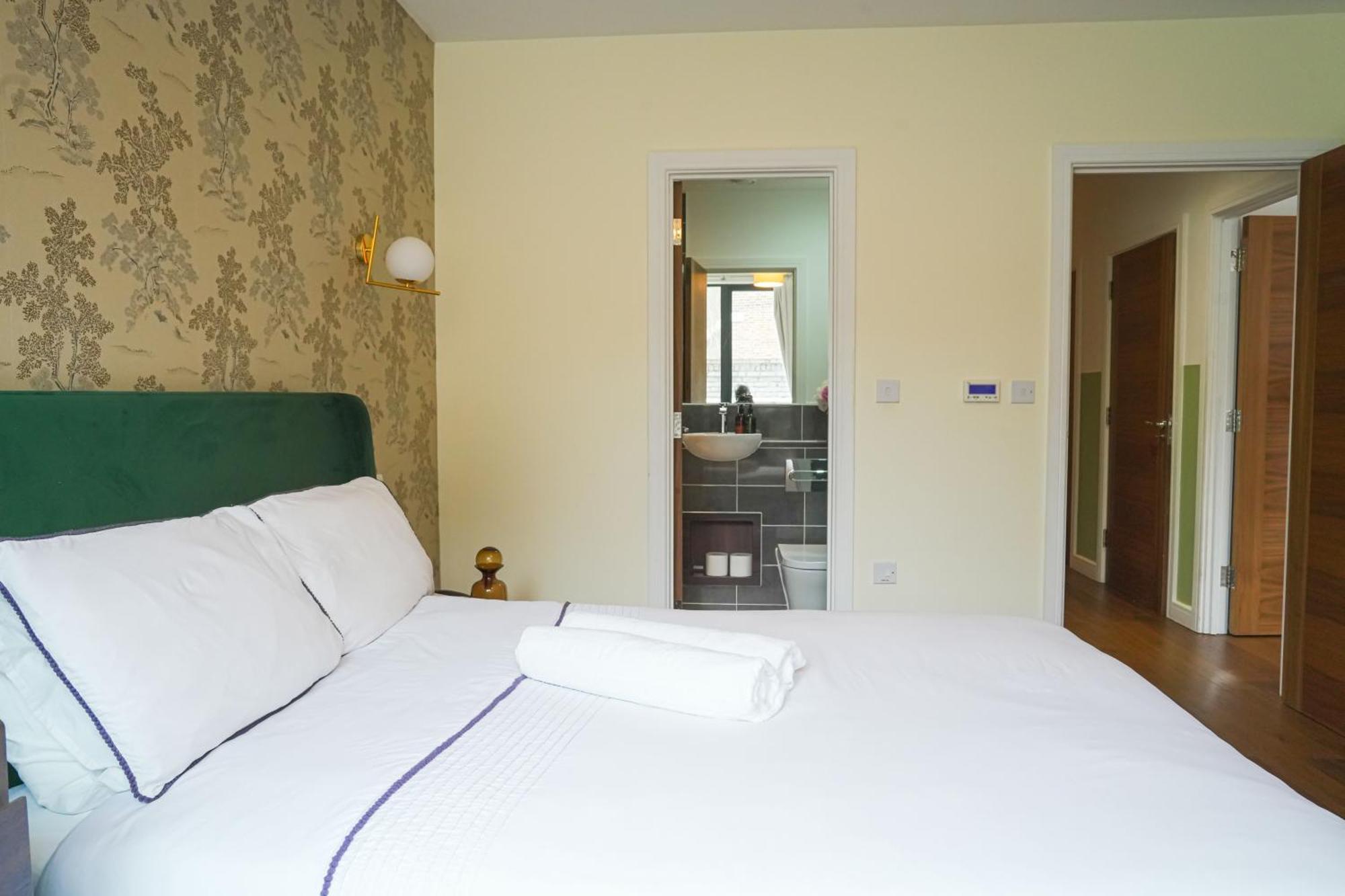 Stylish Brixton 2 Bed- 2 Bath By Pop And Brixton Village *
