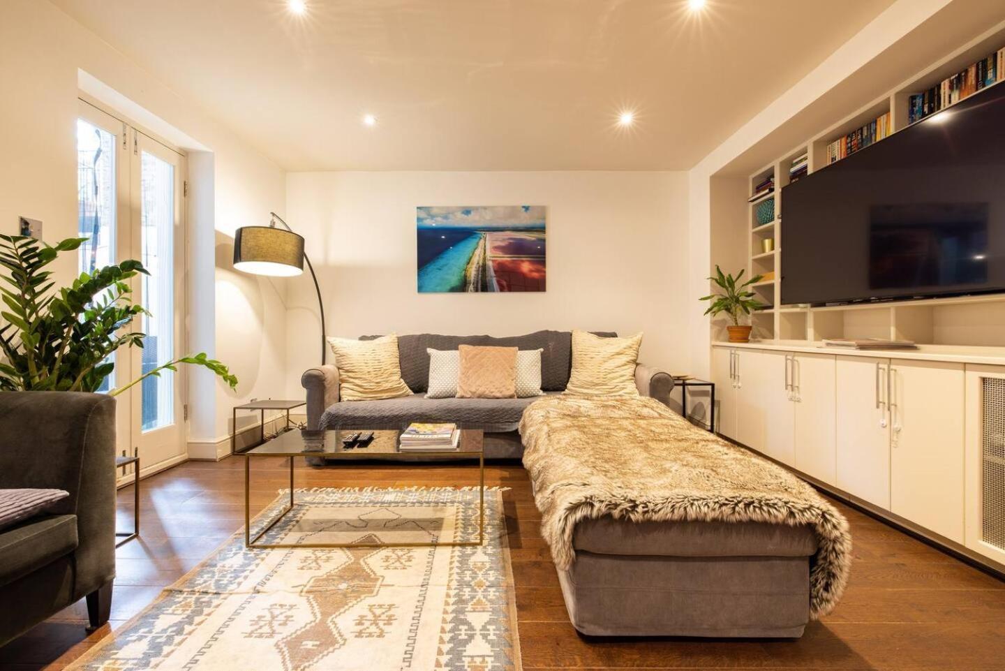 Apartment Niru Experience Serene Garden Haven Duplex *