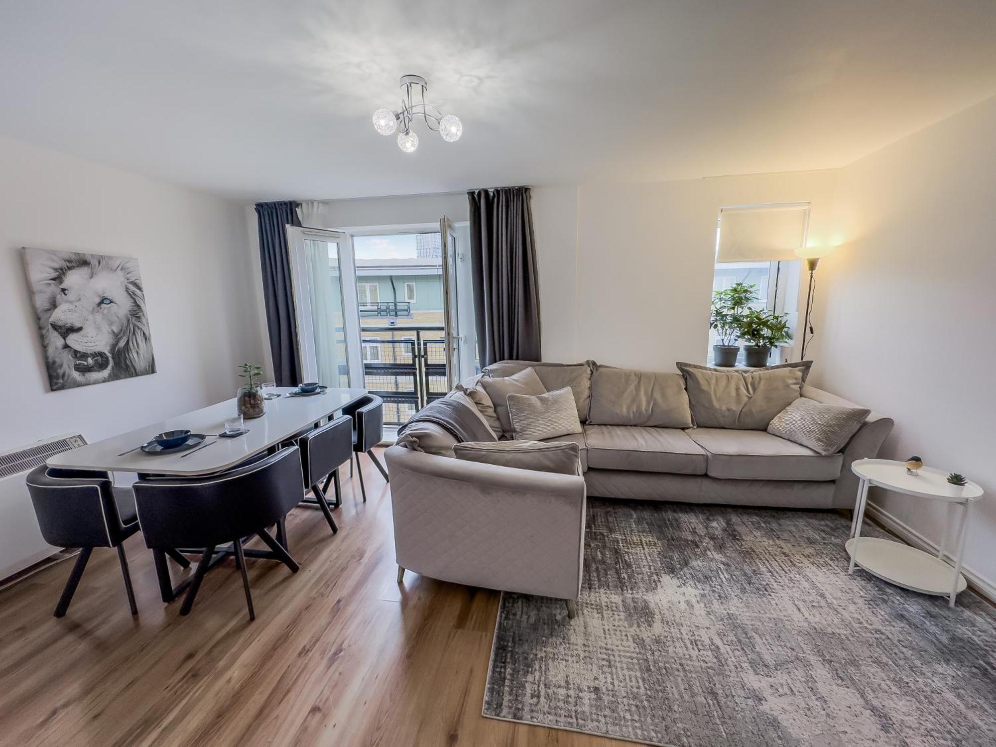 Luxurious 2bed In Canary Wharf Apartment *