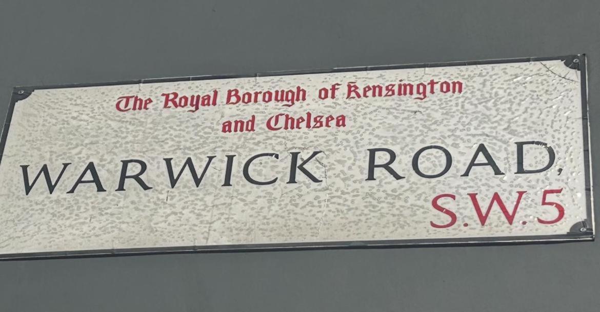 Warwick Road Hotel