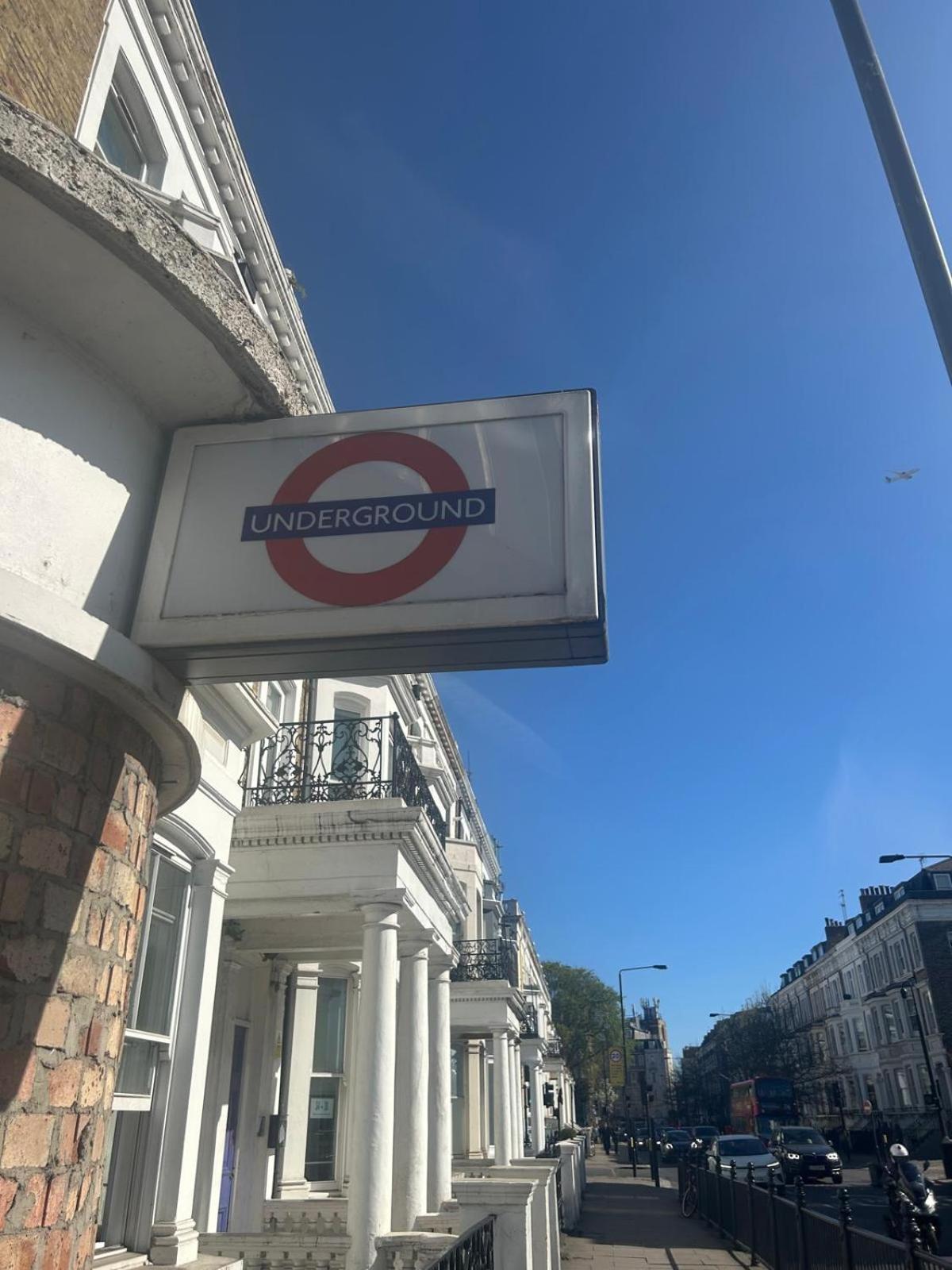 Warwick Road Hotel London