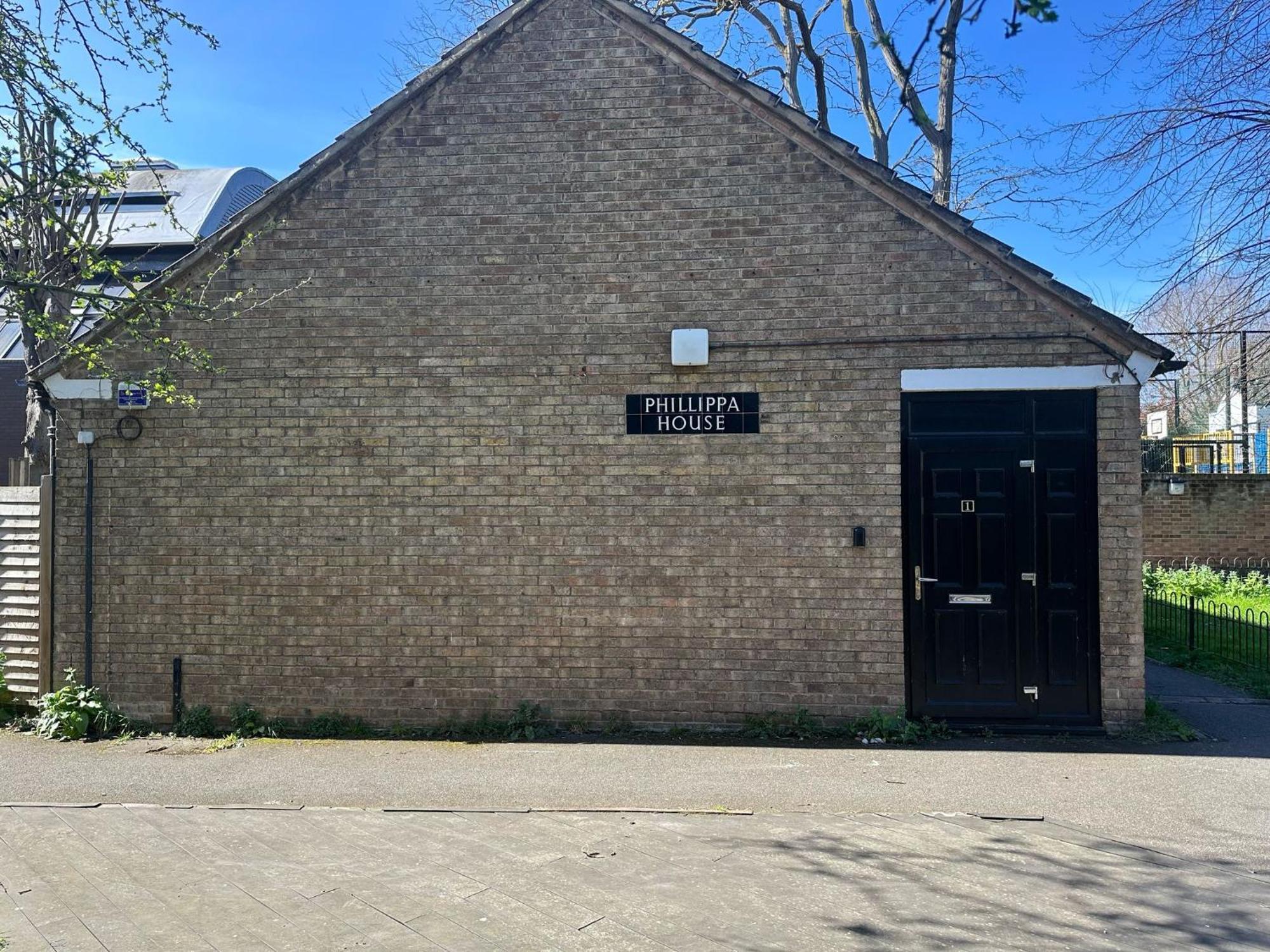 Holiday home Philippa House,