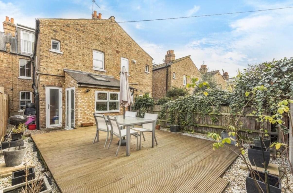 Apartment 2 Bed In The Heart Of Chiswick London