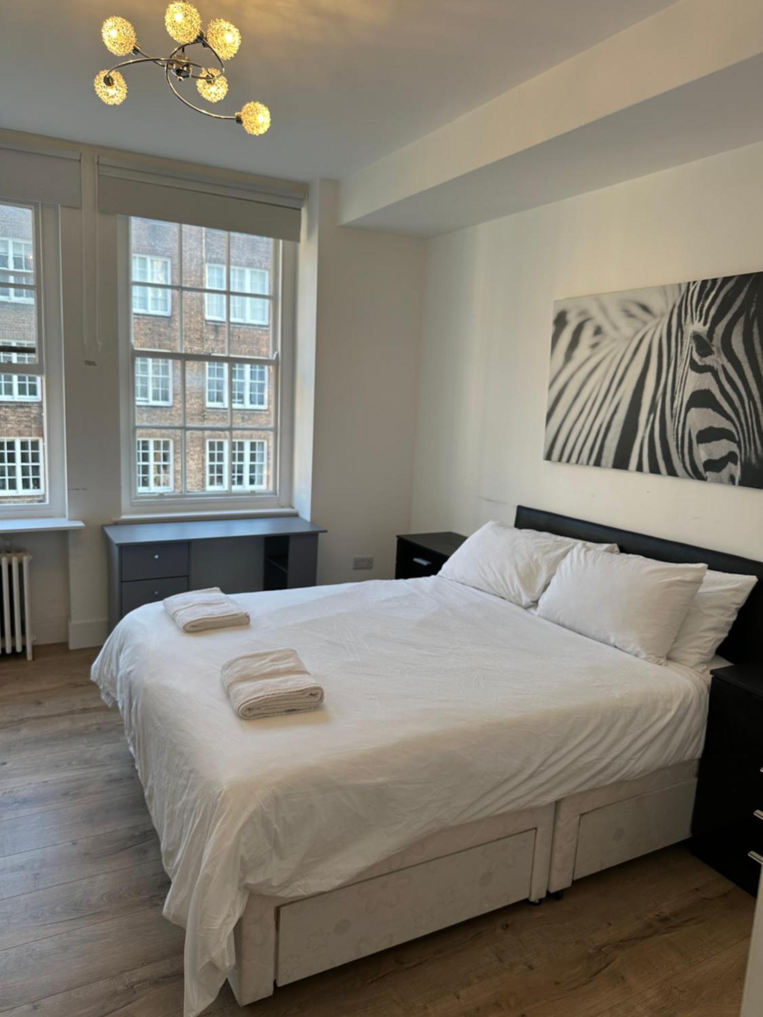 Queensway Dream, Hyde Park London