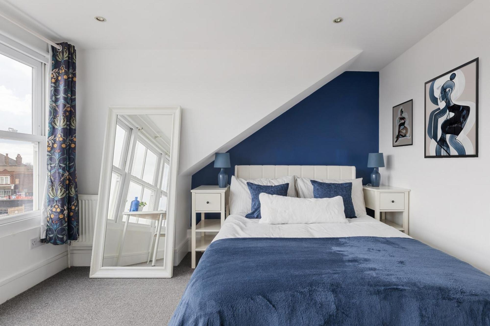 Apartment Modern 3br In London, Huge Terrace & Sleeps 10 London