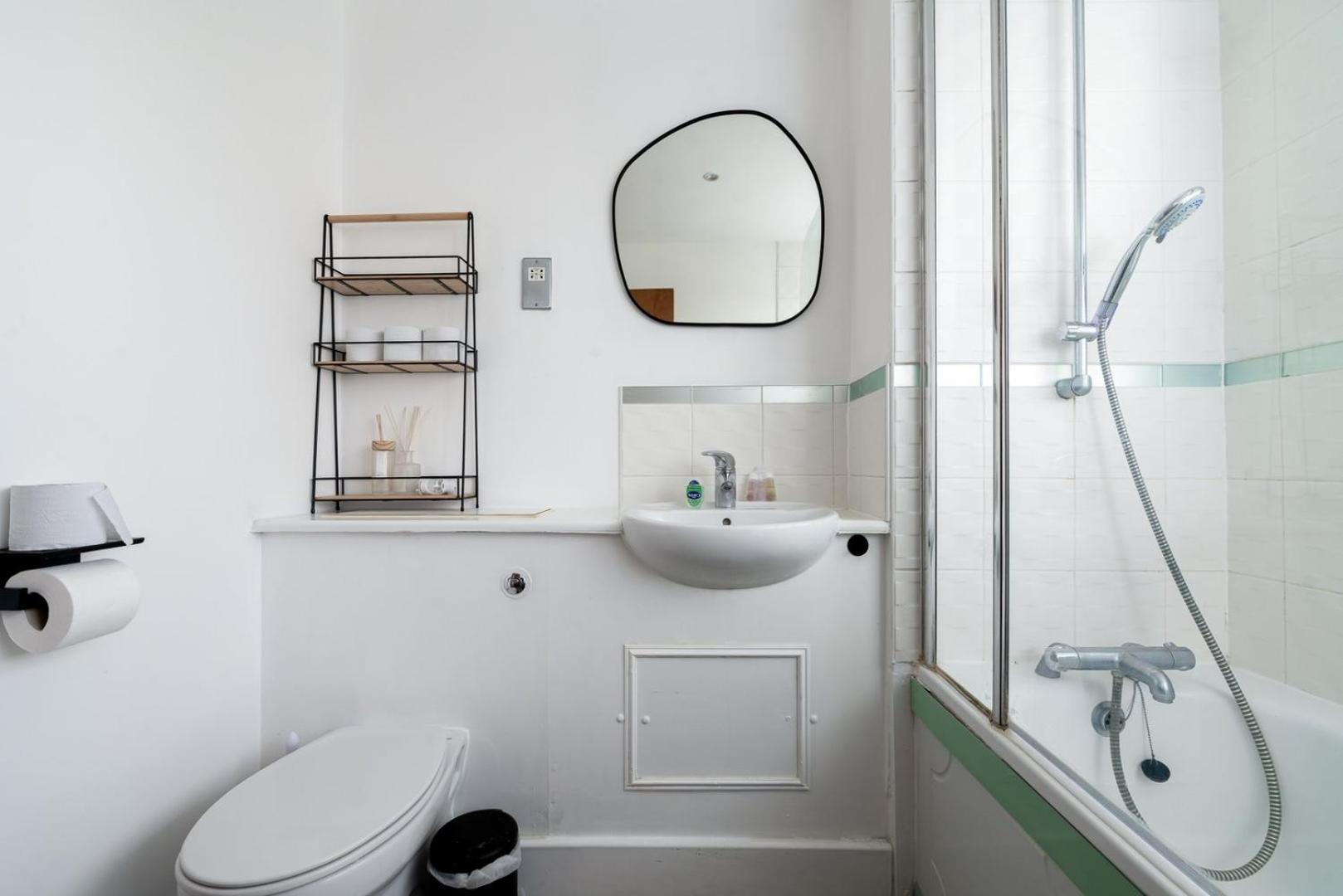 Apartment Guestready - Modern With Balcony No Wifi