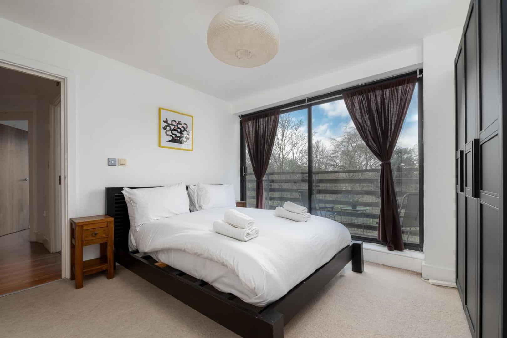 Guestready - Modern With Balcony No Wifi * London