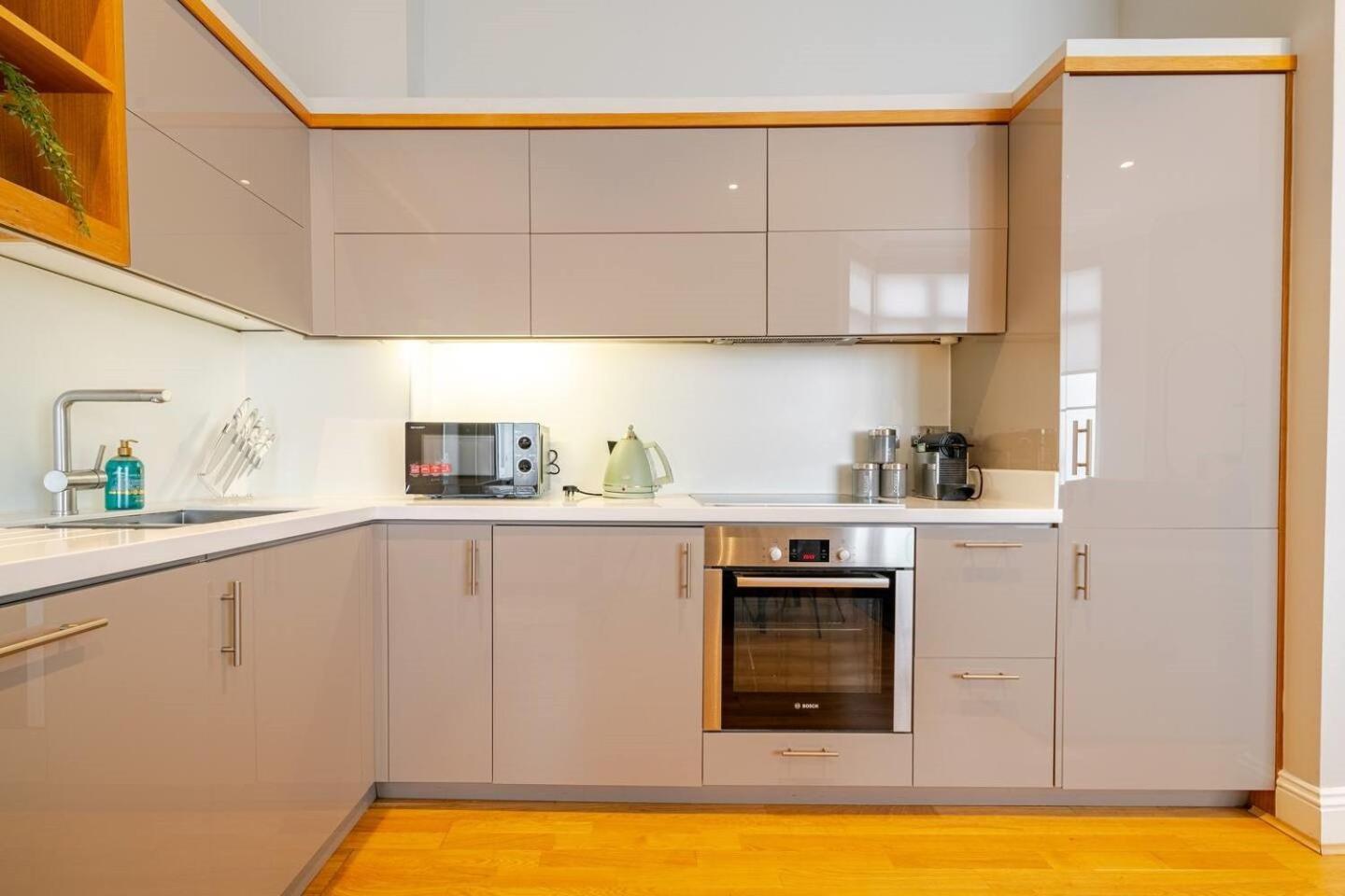 Wonderful 3 Bed Marylebone Apartment London