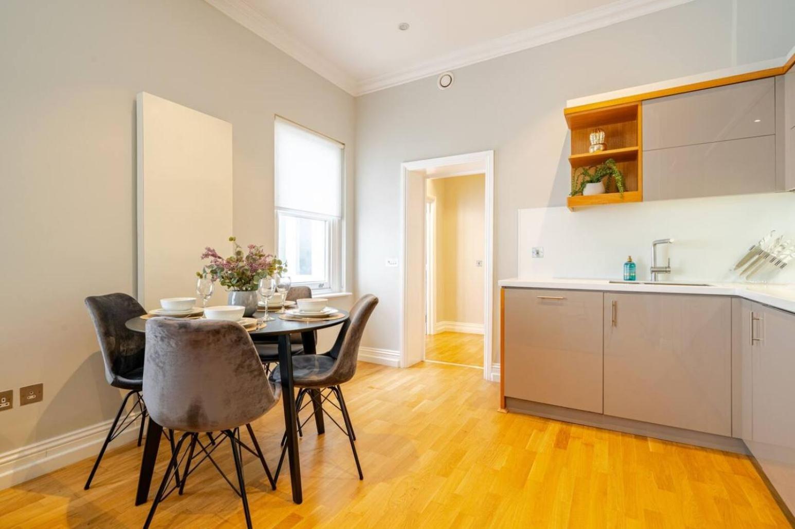 Wonderful 3 Bed Marylebone *