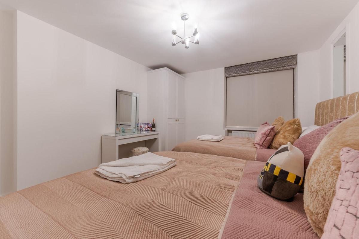Apartment Luxurious 1 Bedroom On Iconic Harley Street 1hs London