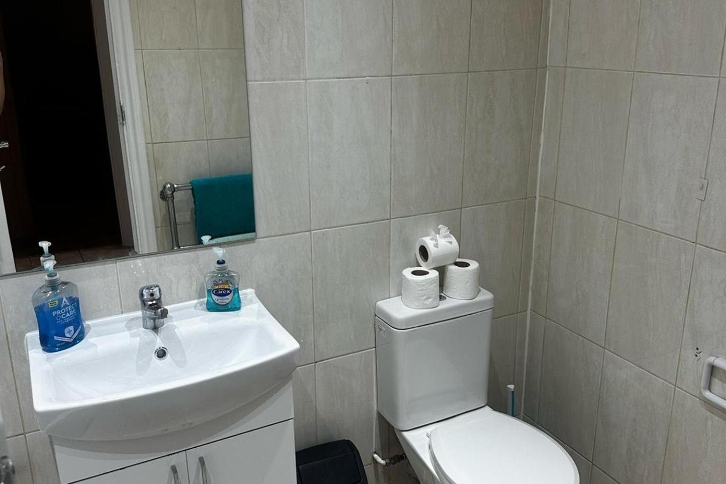 Luxury Marble Arch Fit Up To 4 Guests Apartment London