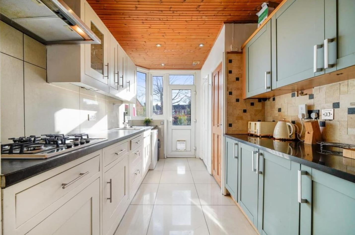 Homestay Lennox Gardens Nw10 London