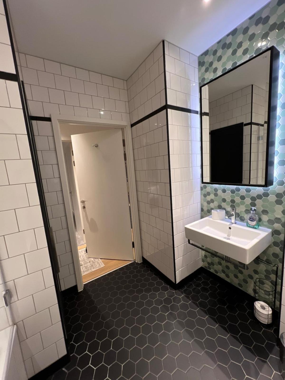 Modern Two Bedroom * Londen