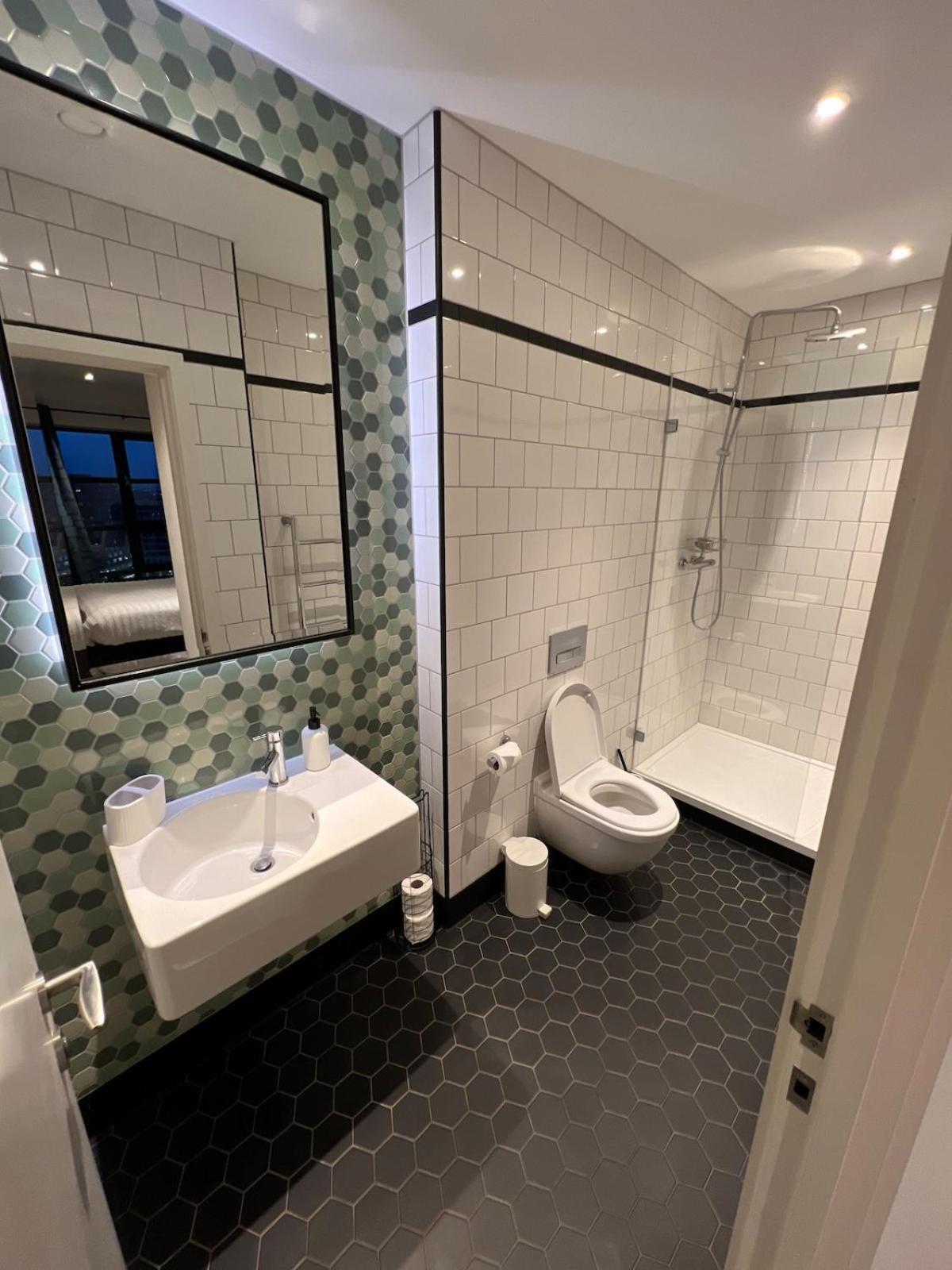 Modern Two Bedroom * Londen