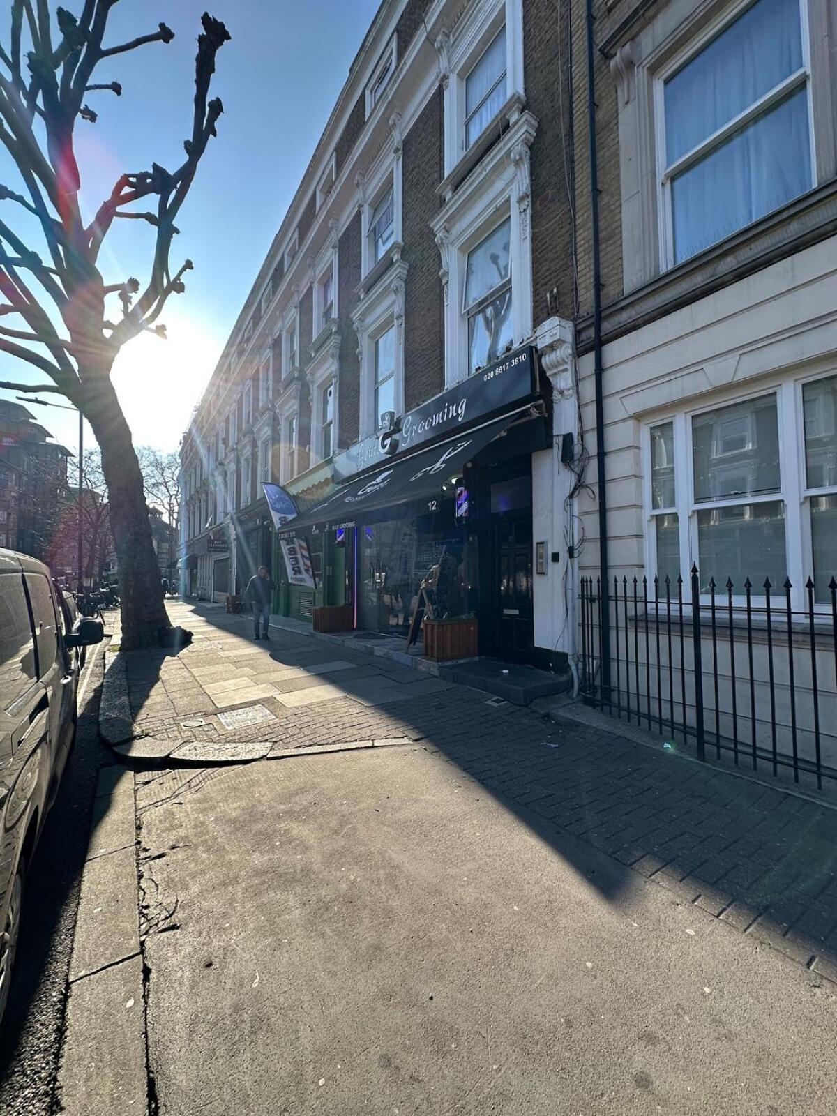 Bright Flat In Maida Hill *