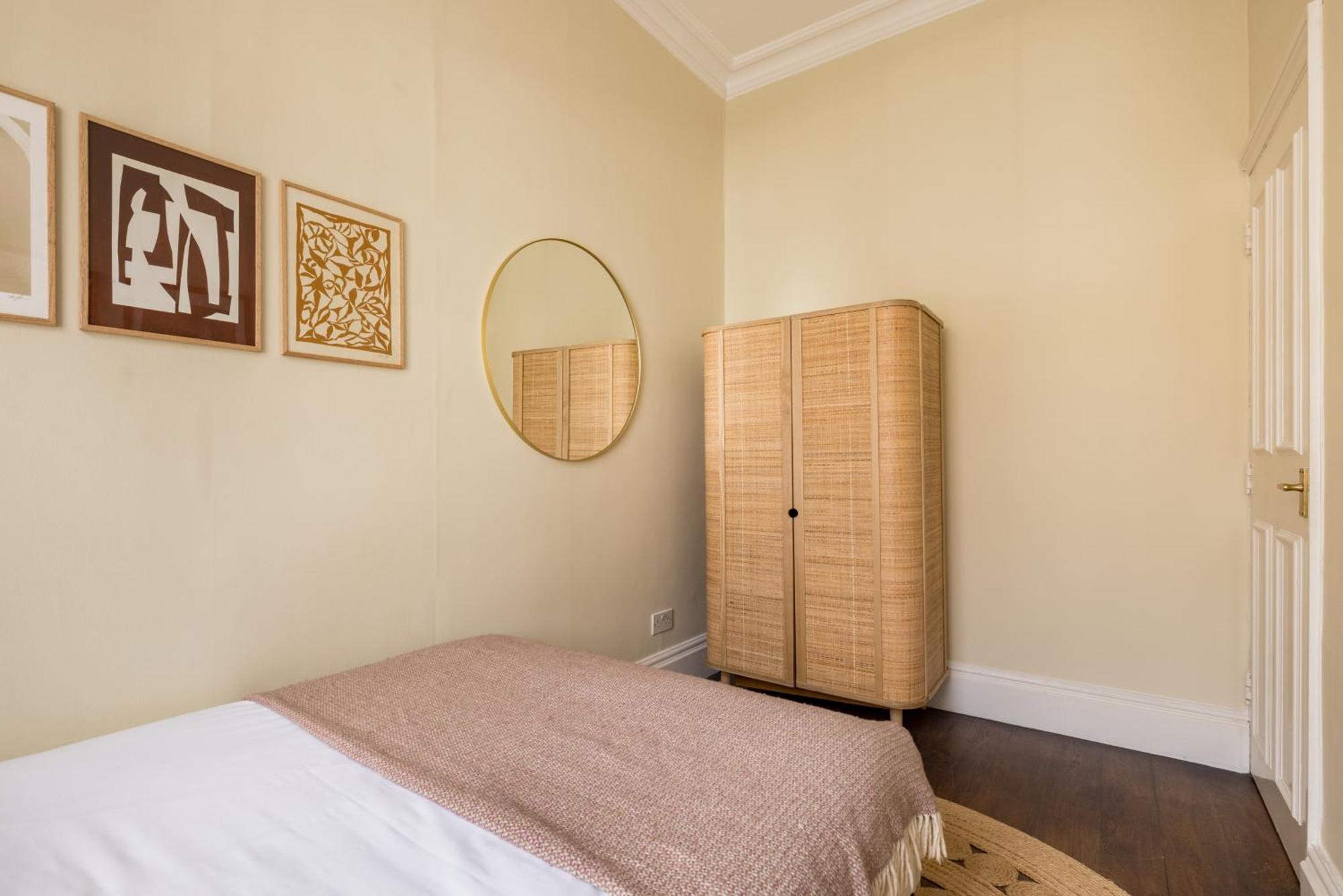The Notting Hill Base - Charming 2bdr With Balcony London