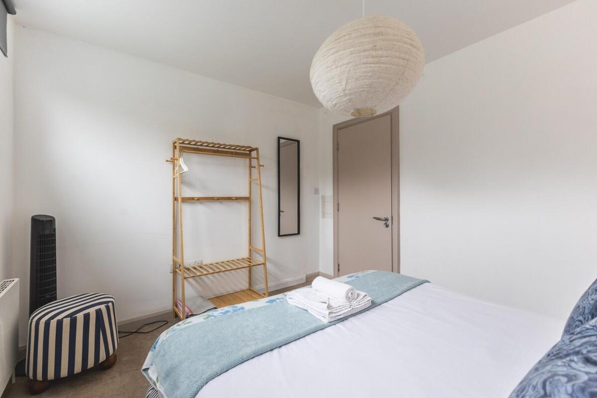 Apartment Chic & Trendy 1-bed In Wimbledon London