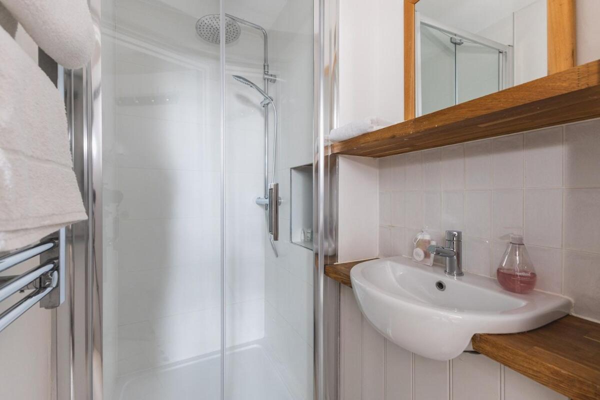 Apartamento Chic & Trendy 1-bed In Wimbledon Londres