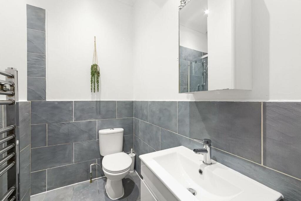 Cosy Split-level 3br Flat In Crystal Palace * London