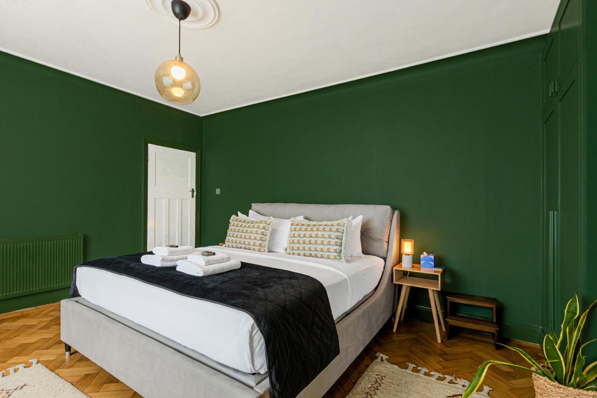 Elegant 1br With Garden Near Neasden Station *