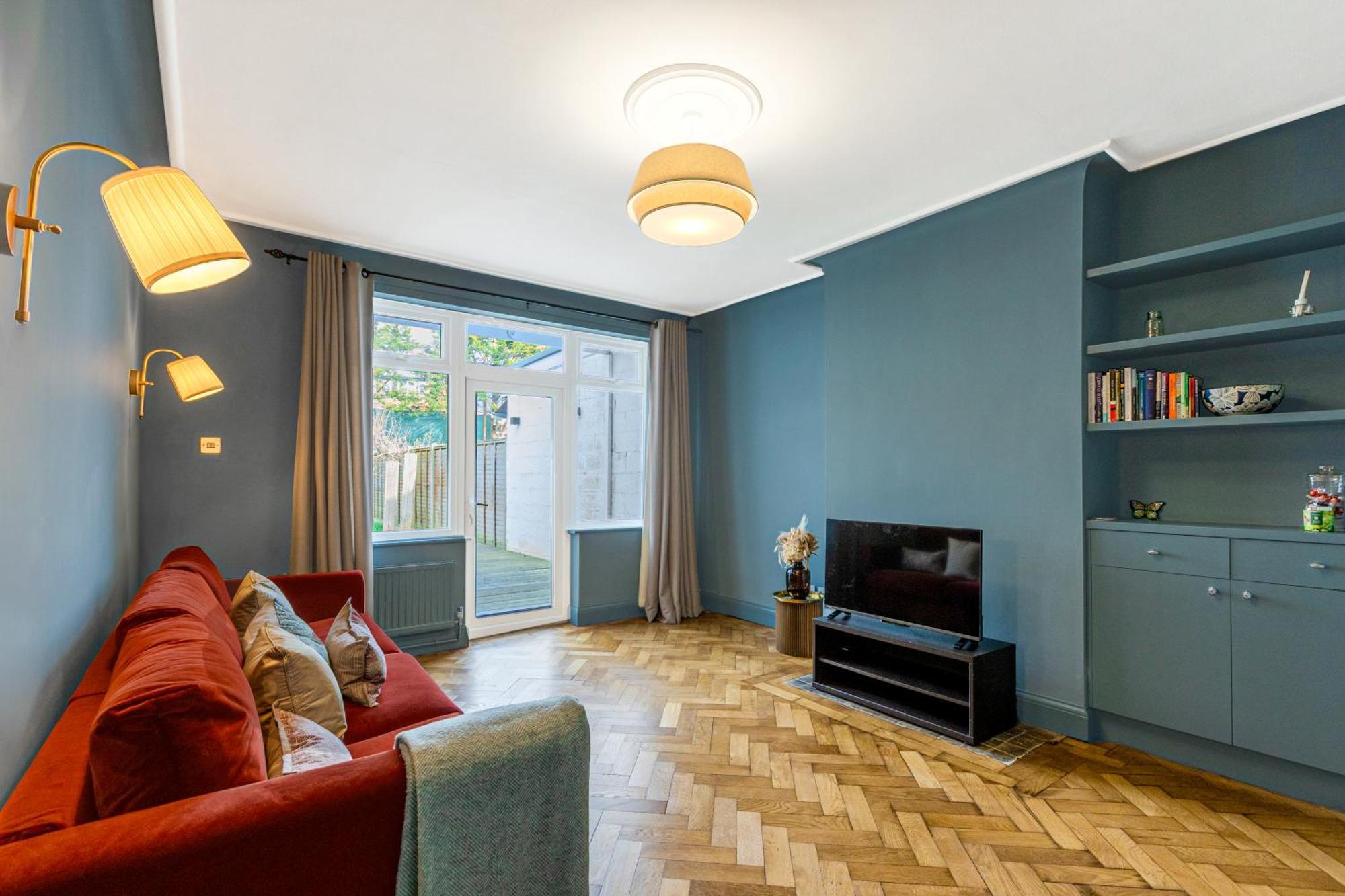 Elegant 1br With Garden Near Neasden Station Apartment London