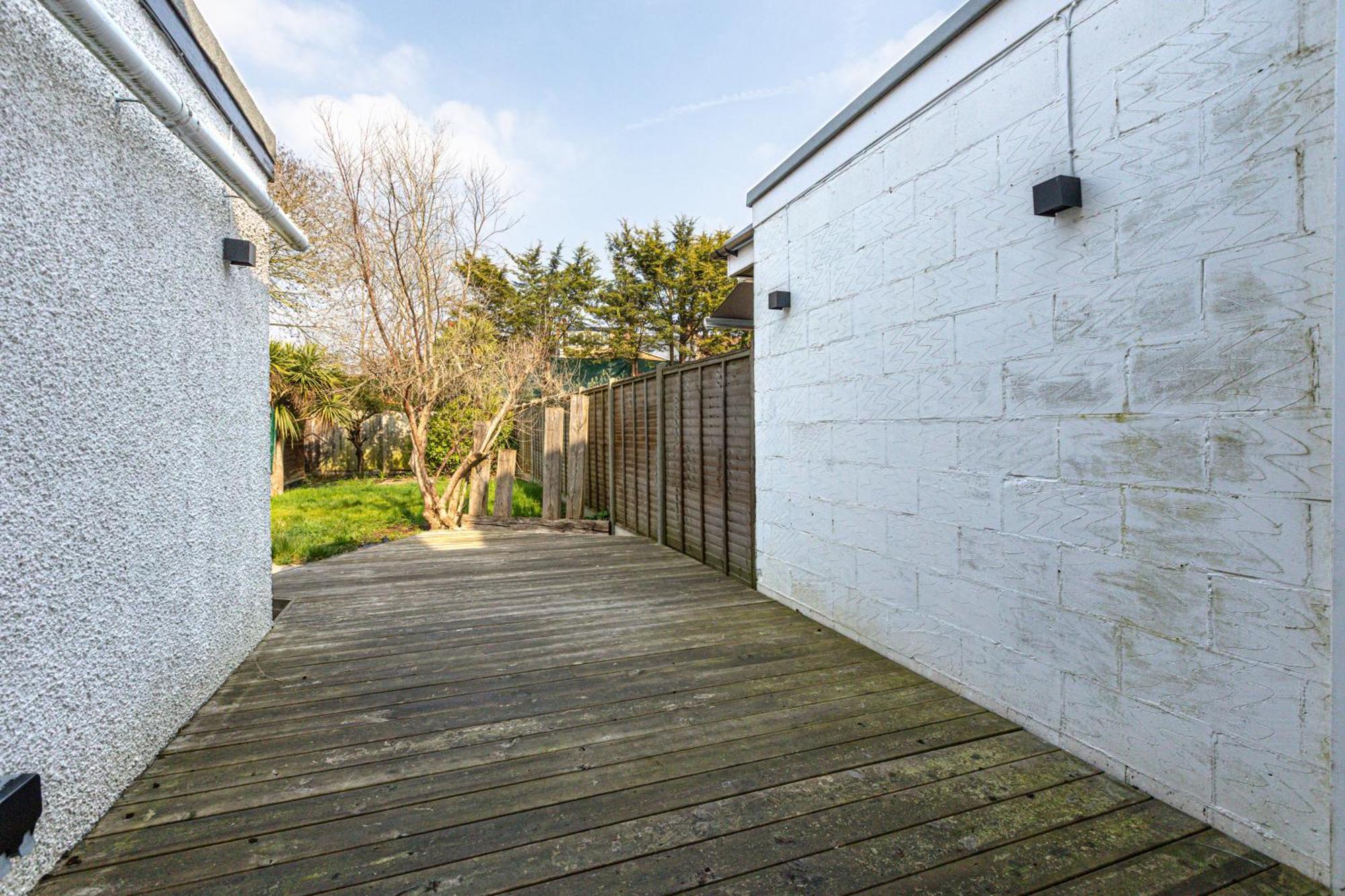 Elegant 1br With Garden Near Neasden Station